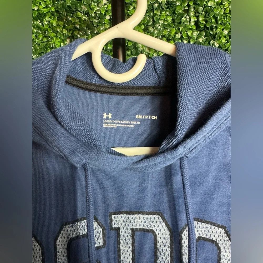 Under Armour Project Rock RSPCT Men’s Small Short Sleeve Blue Hoodie